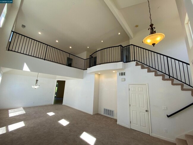 Photo - 1900 La Veranda Pl