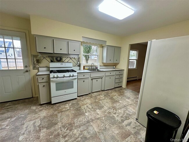 74 Clifton Pl