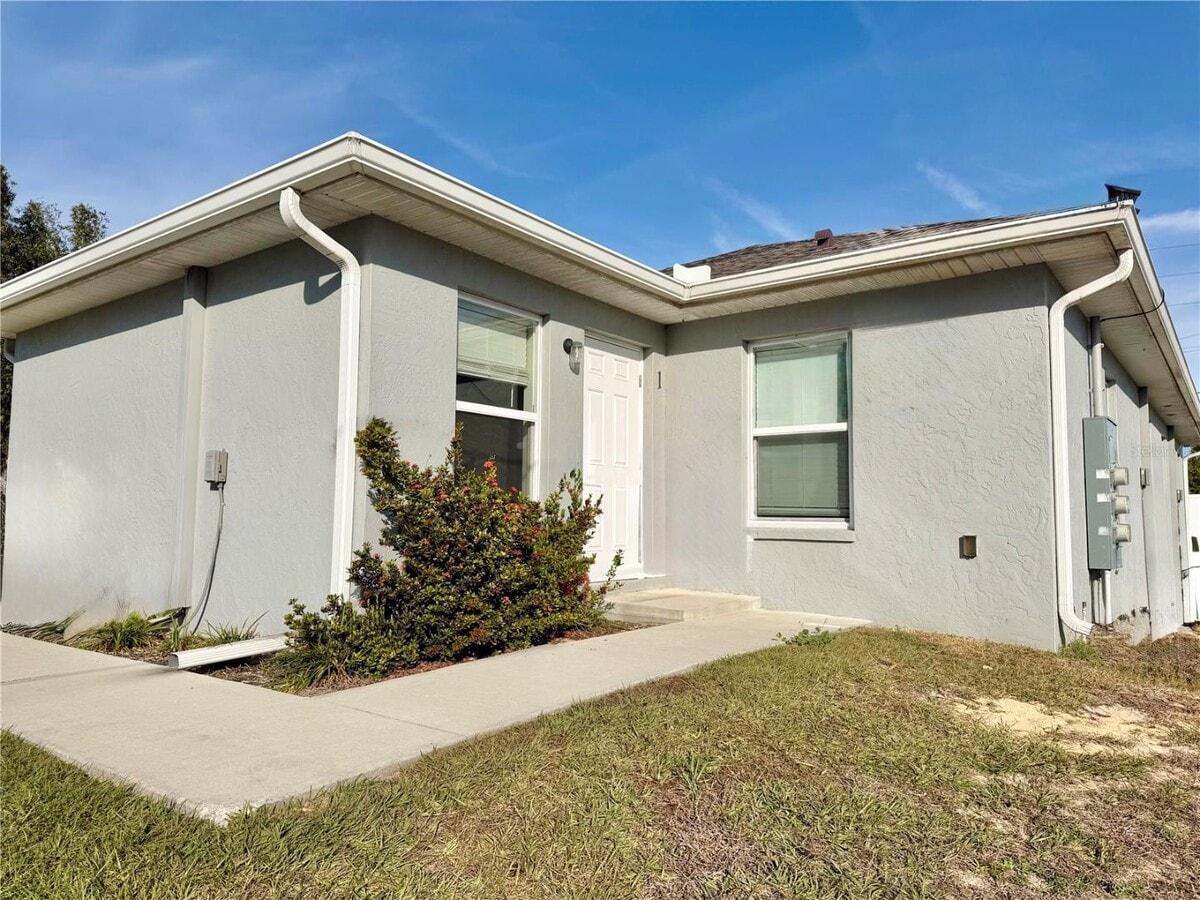 Photo - 1210 Ave Z SE