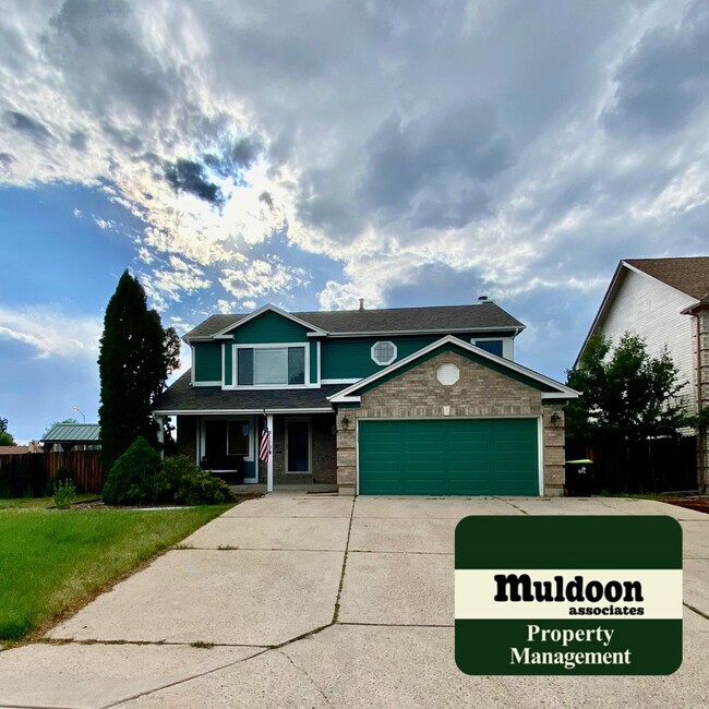 Building Photo - 4 Bedrooms on Corner Lot in 80920!  Dog Friendly!