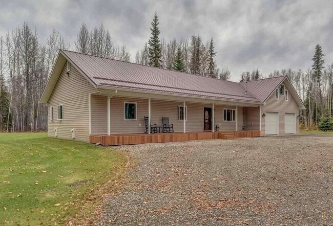 Building Photo - 3BR/2BA North Pole Home with Office & 2-Car Garage