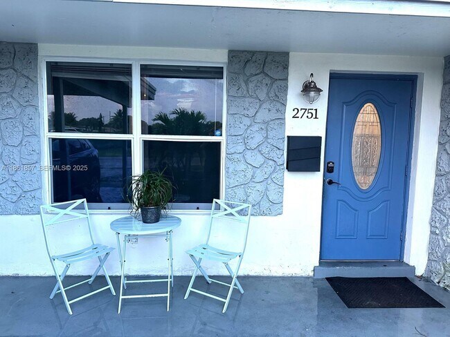 Photo - 2751 SW 4th Ct