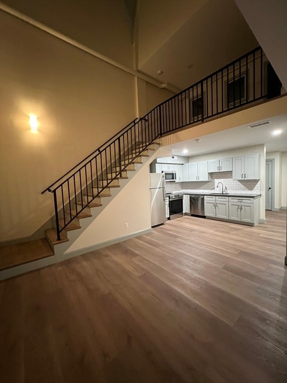 Building Photo - 160 Seabury St Unit 31