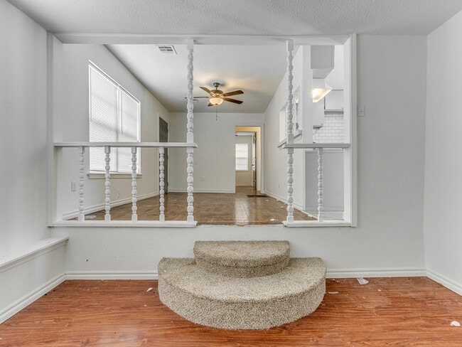 Photo - 6107 Jacks Ave