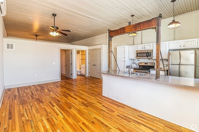 Building Photo - Wilson Furniture Company Lofts- Unit D