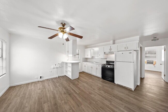 Updated 1-Bed Apartment with Private Entry and Huge Storage Room