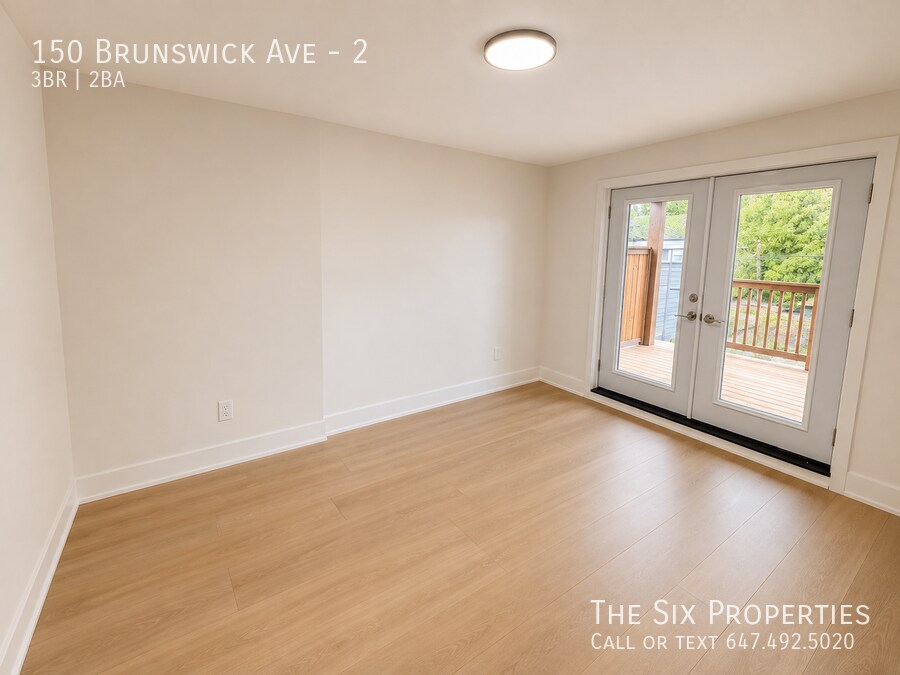Photo - BRAND NEW LUXURY 3 BED 2 BATH NEAR U OF T