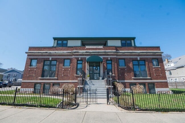 Photo - 15 Parrott St Condo Unit 101