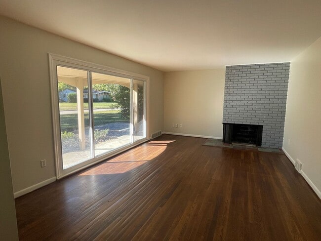 Photo - 3-Bedroom Home in Sought-After Cranbrook V...