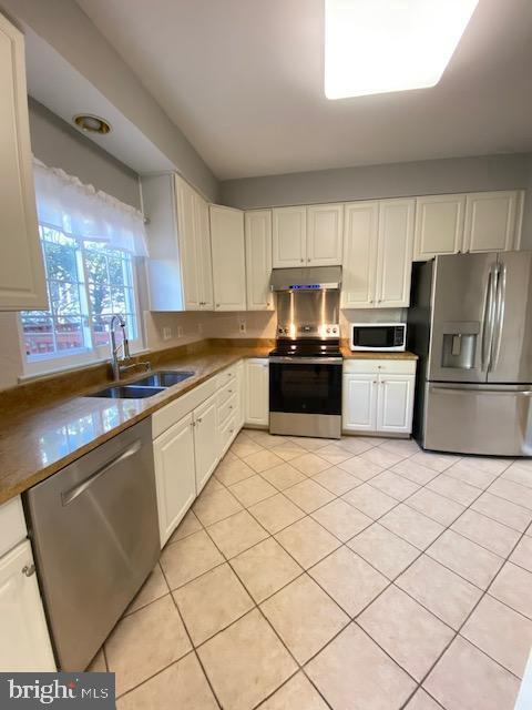 Photo - 8118 Madrillon Springs Ln