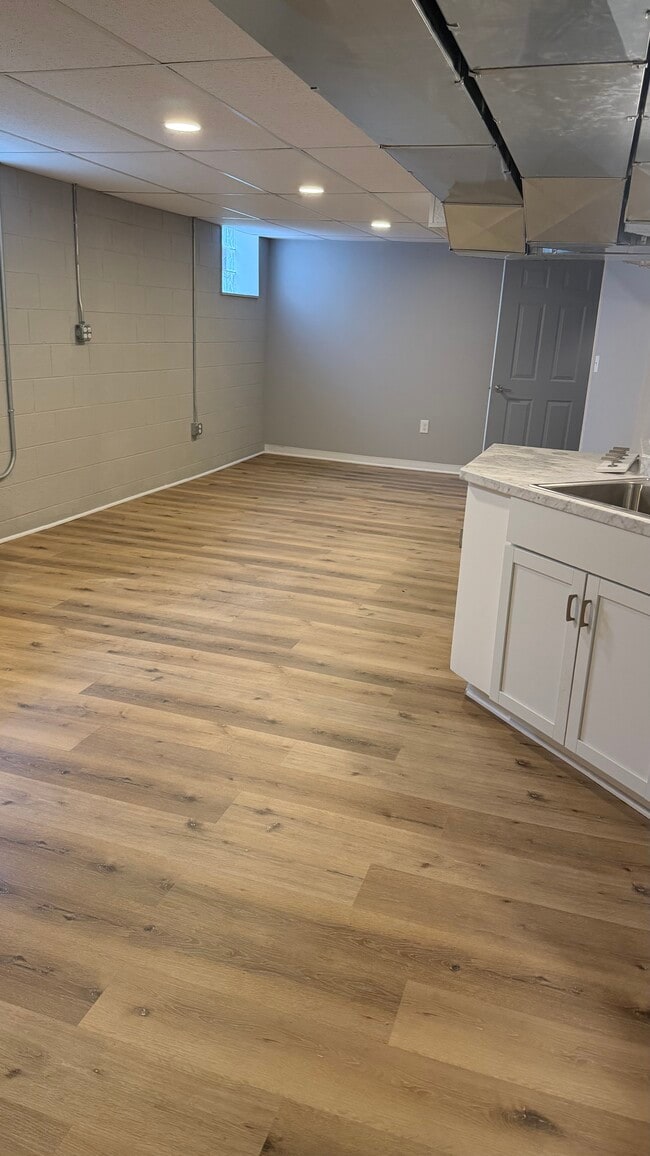 Photo - 1548 Wolff St Unit Lower efficiency