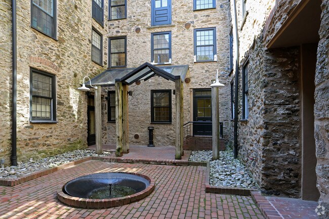 Canal House