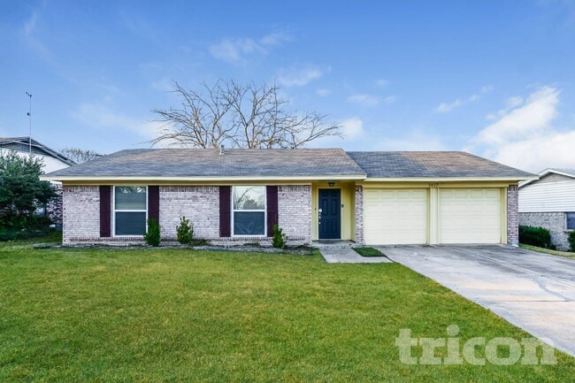 Building Photo - 2617 Spiceberry Ln