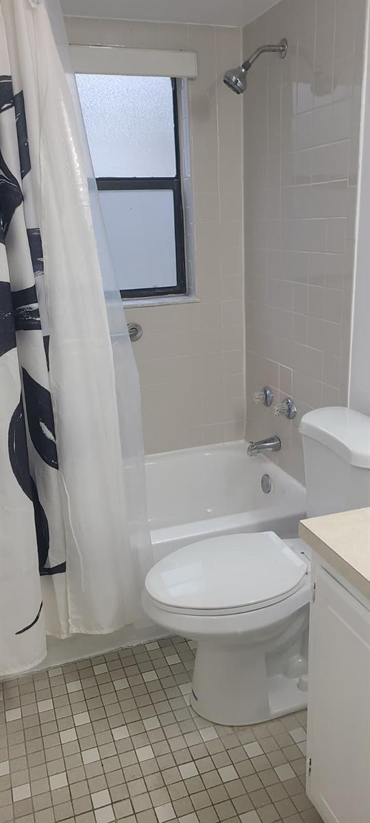 Photo - 2985 Riverside Dr Unidad 206