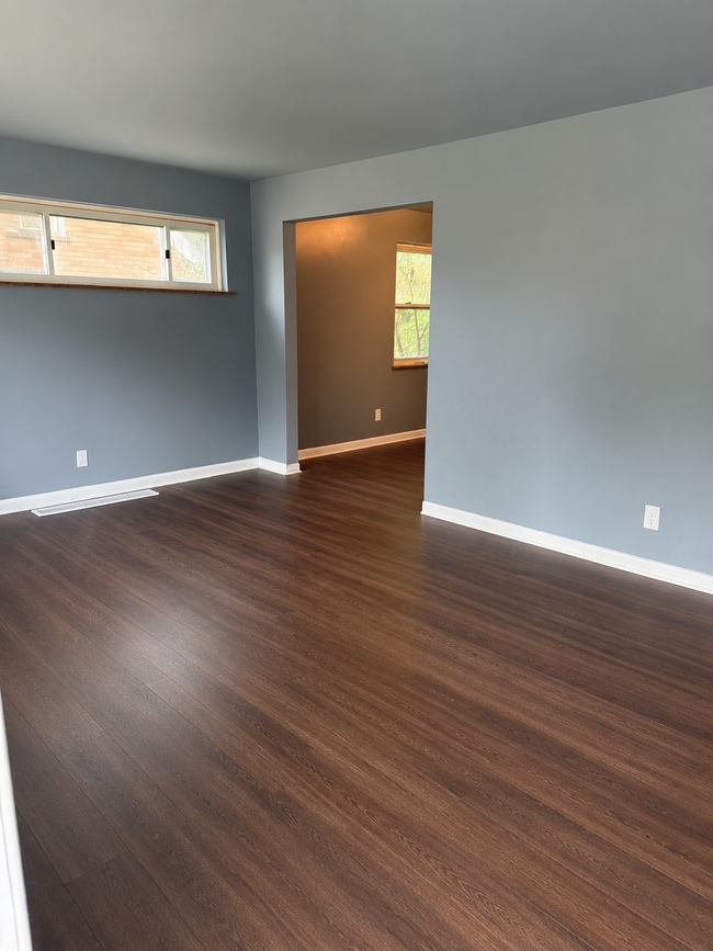 Photo - 1710 Ashbrook Dr