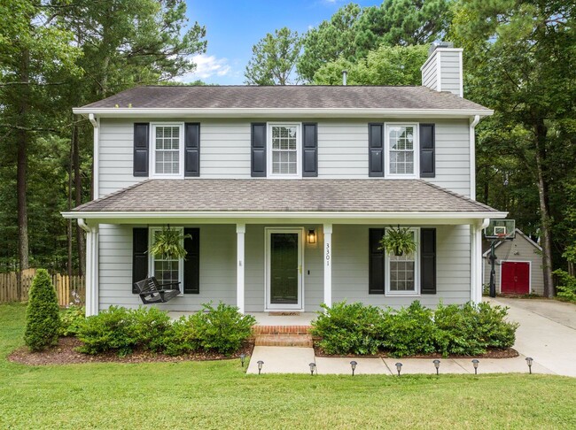 Gorgeous 3 Bedroom Traditional Home Locate... - Gorgeous 3 Bedroom Traditional Home Locate...