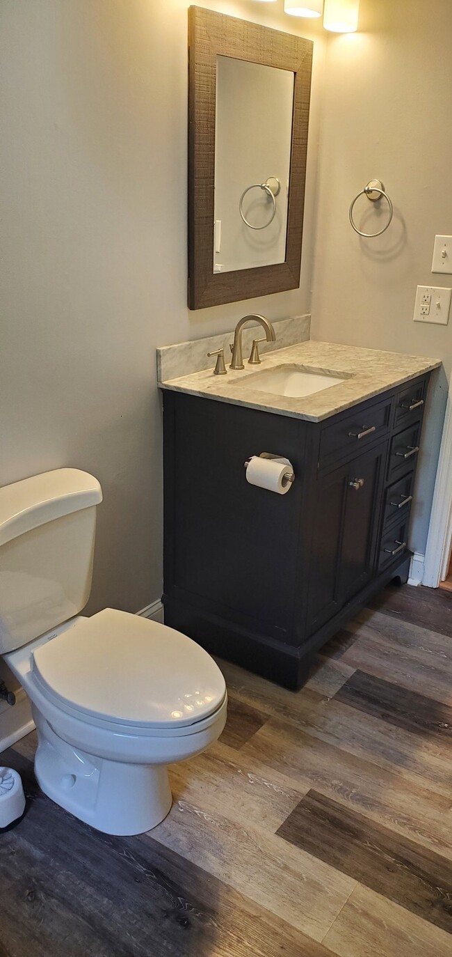 Photo - 116 W Decatur St