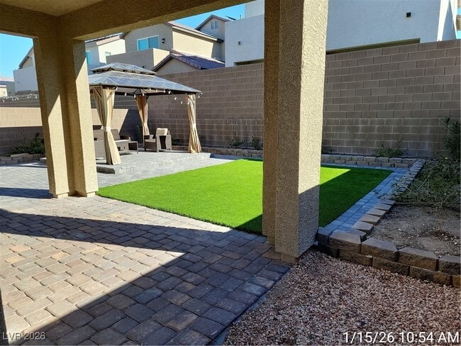 Building Photo - 2924 Gaffer Film St