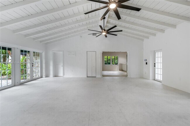 504 Navarre Ave
