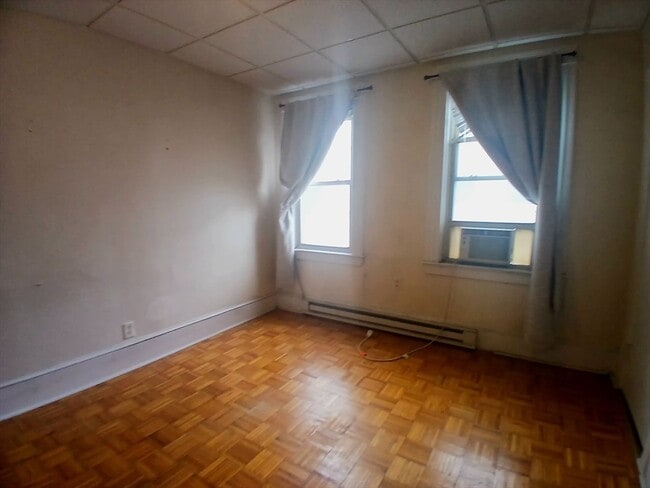 Photo - 16 Lincoln St Unit 2