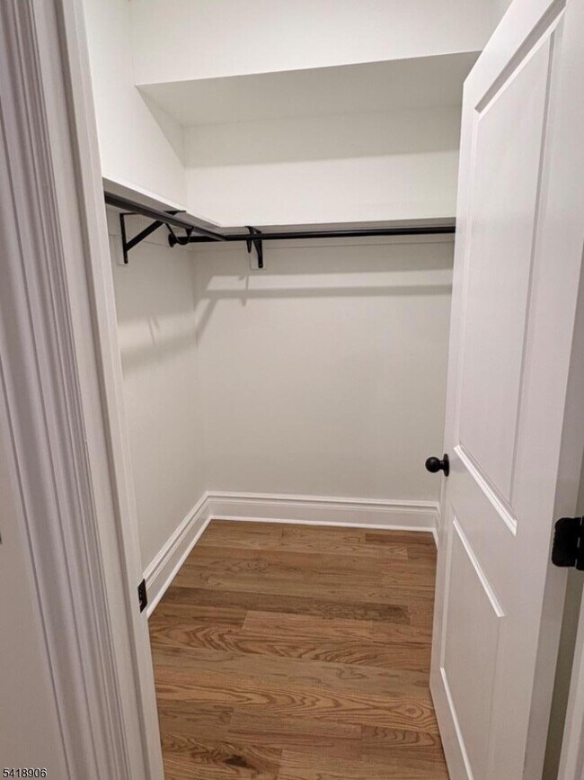 Photo - 438 S 11th St Unidad 2