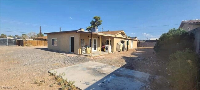 Building Photo - 1871 Shadow Mountain Pl Rental
