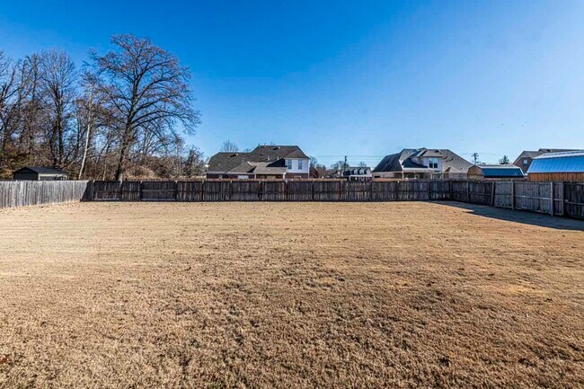 Photo - 443 Beverly Dr