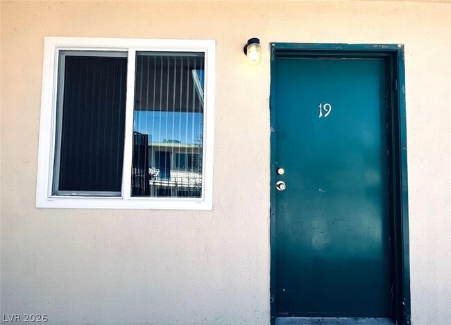 Photo - 3772 Royal Crest St Unidad 19