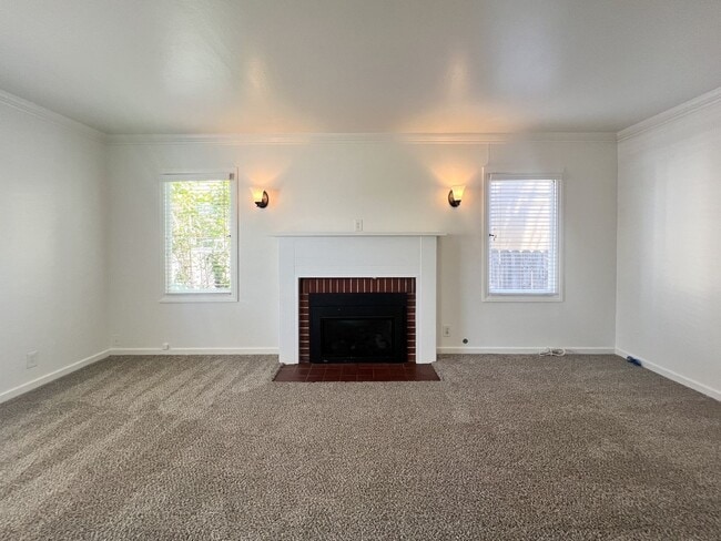 Photo - 1719 F St