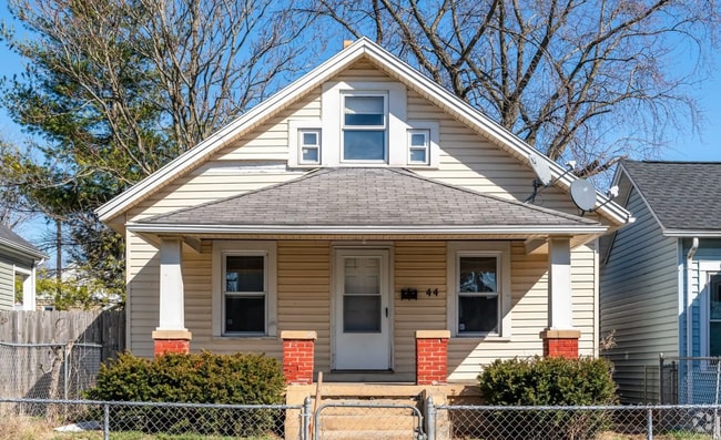 Building Photo - 44 S Harbine Ave Rental
