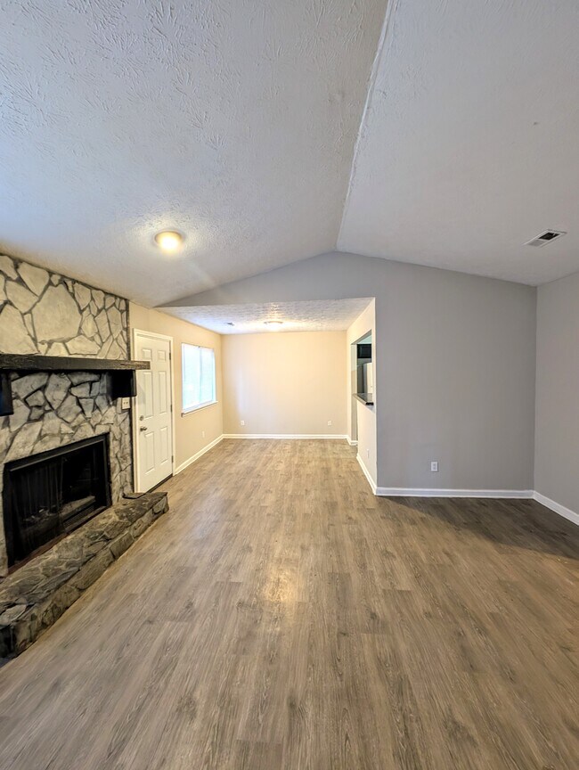 Photo - 5589 Glen Haven Dr