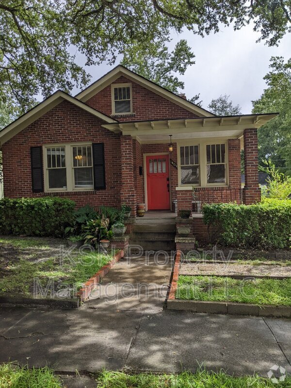 Building Photo - 1405 E 51st St Rental