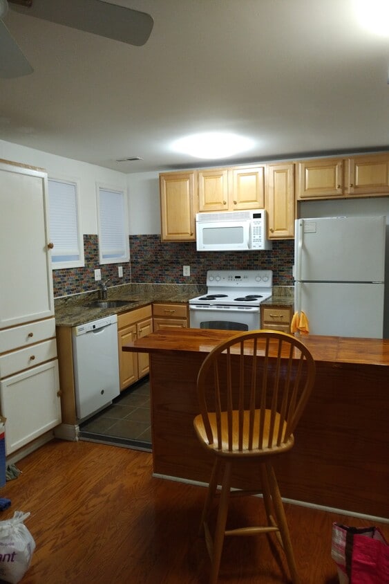 KITCHEN - 901 French St NW (Washington, DC)