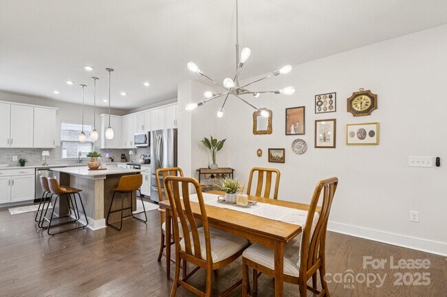 Photo - 12106 Brooklyn Ave