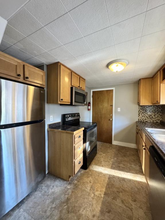 1232 1/2 Hauser Blvd