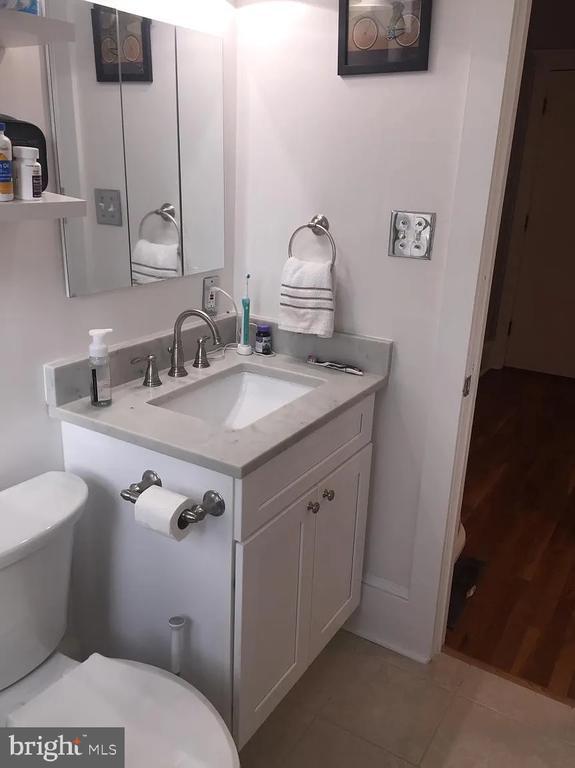 Photo - 2410 20th St NW Unit 204