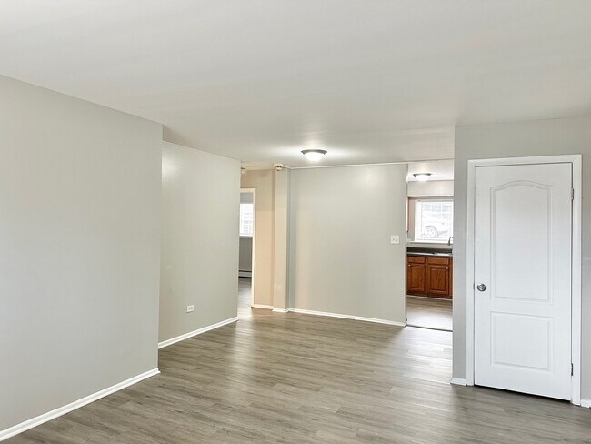 3400 Maple Ave
