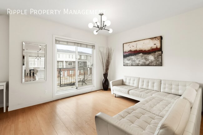 Photo - STUNNING 4 BEDS, 2.5 BATHS FURNISHED TOWNHOUSE | MODERN COMFORT IN CORNERSTONE