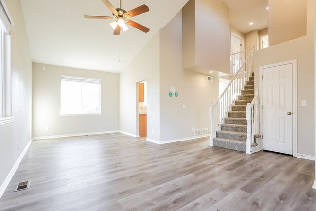 Photo - 2876 S Tower Way