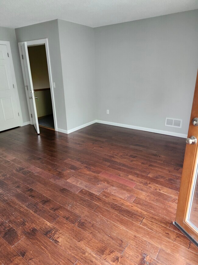 Photo - 600 Duggan Dr Unit 600 DUGGAN  DRIVE # 4