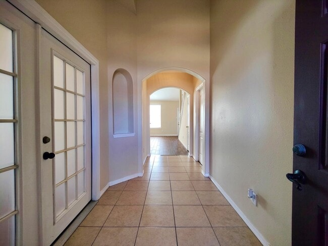 Photo - 21915 Stockbridge Ln