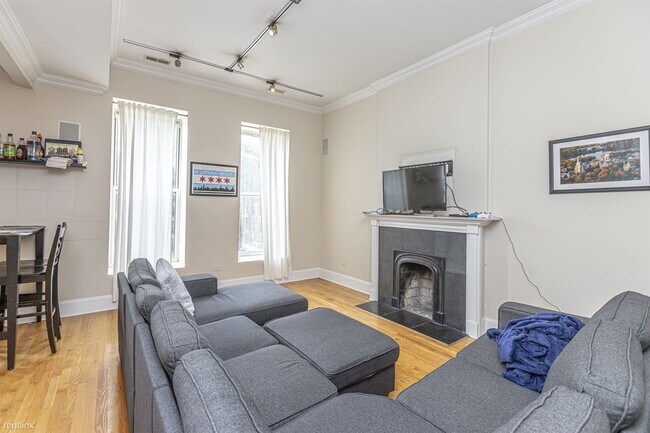 Photo - 3 br, 2 bath Condo - 456 W Armitage Ave