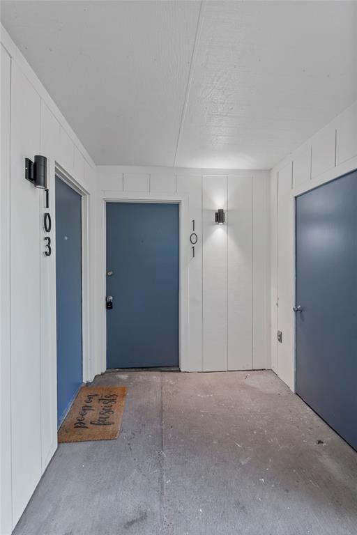 Photo - 4105 Speedway Unidad 101