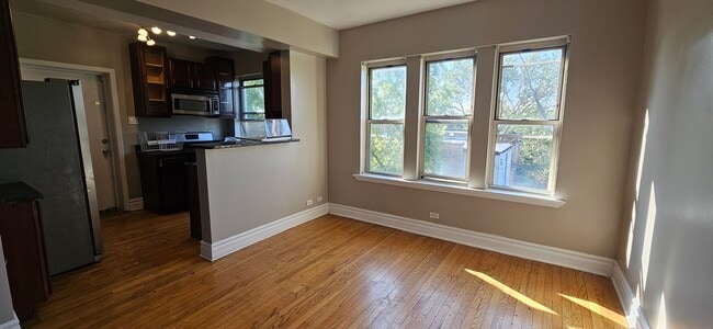 Photo - 38 N Menard Ave Unit 3A