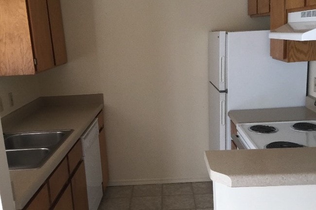 Photo - Hidden Oaks V