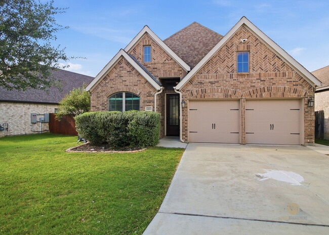 Building Photo - "Spacious 4-Bedroom Sanctuary in San Antonio - 1996 Sq Ft of Comfort and Style!"