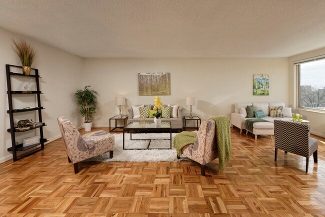 4000 Massachusetts Avenue Apartments
