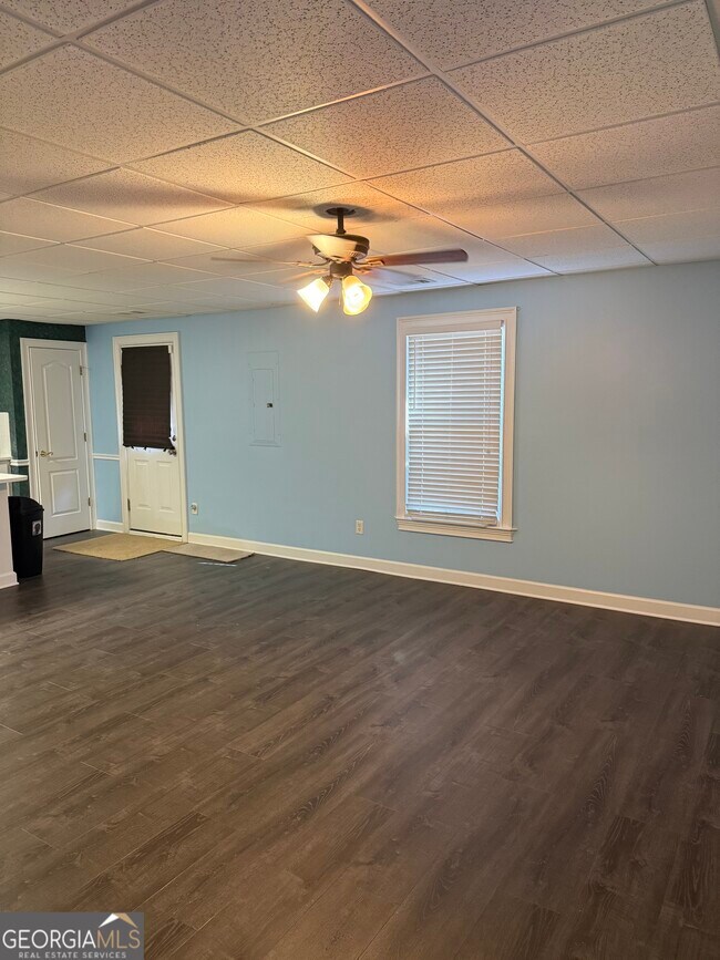 Photo - 1120 Lewis Ridge Cir