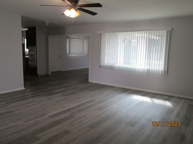 Photo - 122 W Cliffwood Ave