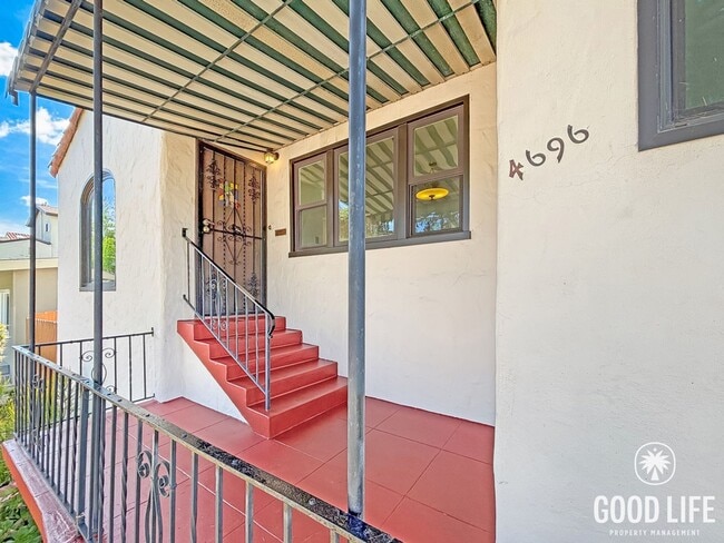 Photo - Beautiful 4B/2BA 1930's Spanish Style Home!